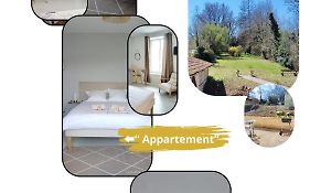 Studios ou Chambre SDB avec extérieur centre-ville Ribérac